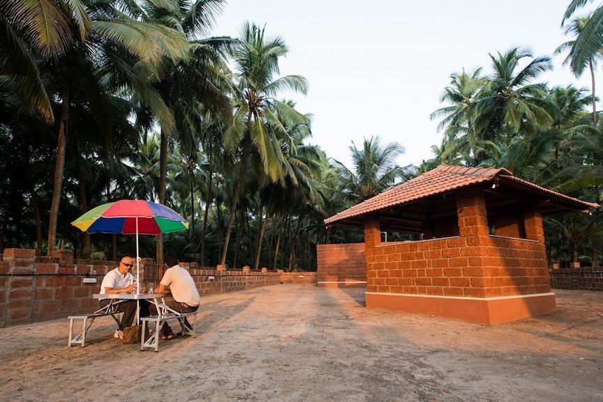 Mango Village Resort Guhāgar 外观 照片