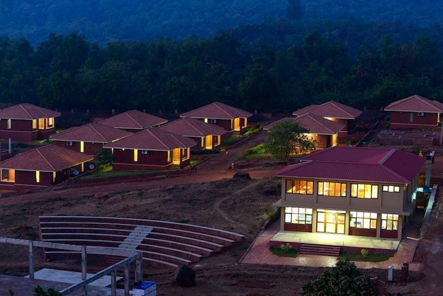 Mango Village Resort Guhāgar 外观 照片